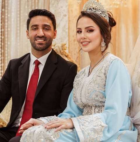 سيمو السدراتي وزوجته
