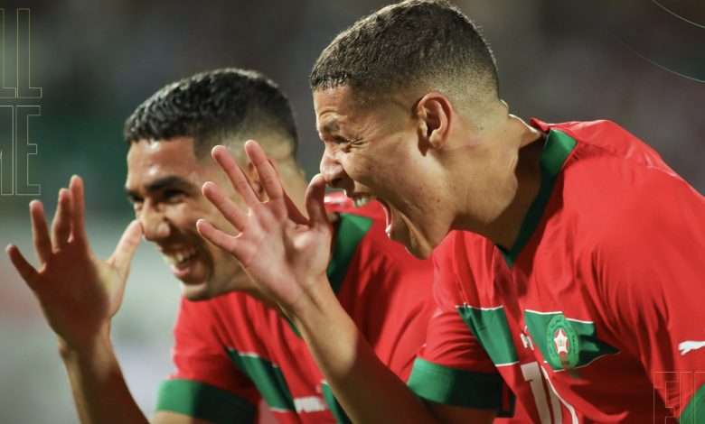 أمين حارث و أشرف حكيمي في مباراة المغرب و ليبيريا