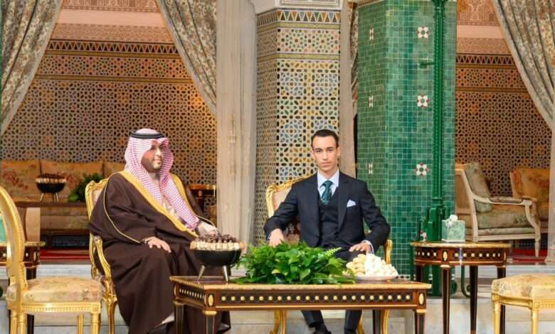 الأمير مولاي الحسن يستقبل الأمير تركي بن محمد بن فهد بن عبد العزيز