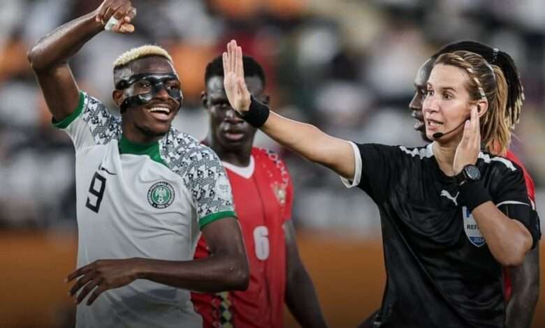 بشرى كربوبي في مباراة نيجيريا و غينيا بيساو