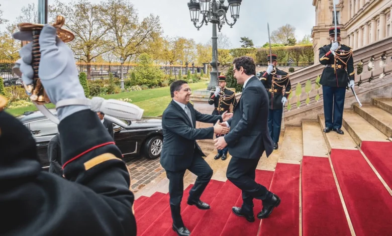 وزير الخارجية الفرنسي يستقبل ناصر بوريطة بباريس