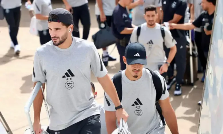 وصول بعثة المنتخب الجزائري إلى المغرب على متن طائرة تونسية