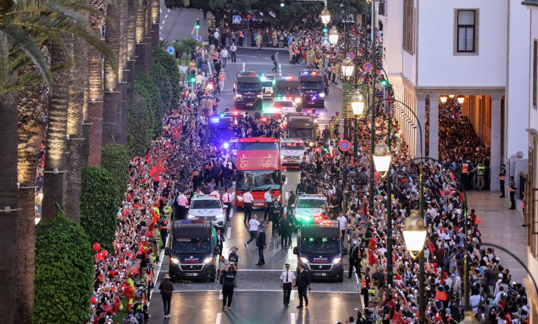 استقبال شعبي حاشد لأشبال الأطلس بشوارع الرباط بعد تتويجهم التاريخي