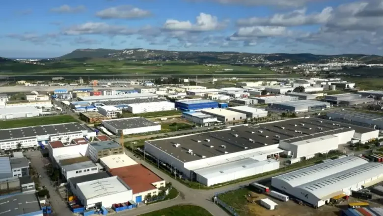 القطب الصناعي بإقليم الفحص أنجرة