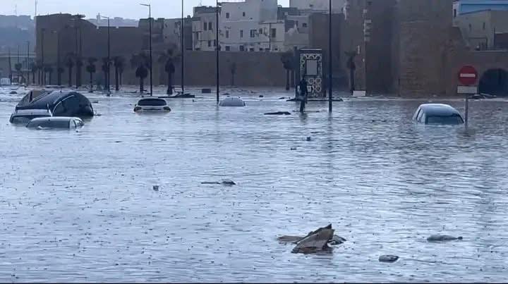 المدينة القديمة بآسفي تحت وطأة السيول الطوفانية