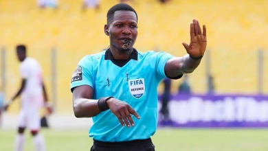 الحكم الغاني دانيال لاريا