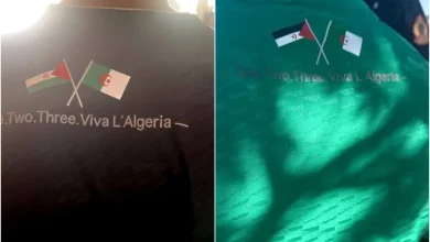 ضبط جزائريين يحاولون الدخول بقميص طبعت عليه "خرقة البوليساريو"