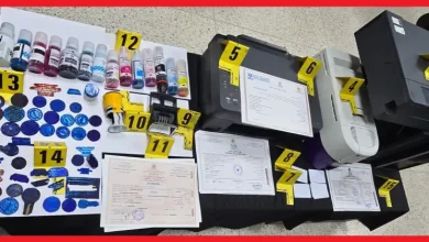 توقيف مسير نادي أنترنت ومستخدمة متورطين في تزوير شواهد دراسية وعرضها للبيع بطنجة