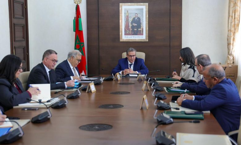 الحكومة تطلق دعماً استثنائياً جديداً لمهنيي النقل لمواجهة غلاء المحروقات