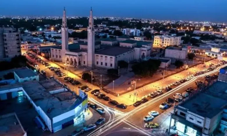 منع تنقل السيارات داخل المدن ابتداء من منتصف الليل في موريتانيا